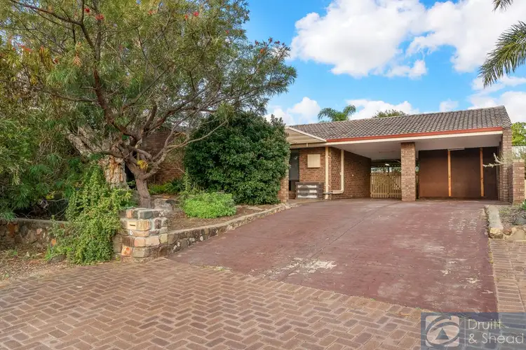 Second view of Homely house listing, 6 Defoe Court, Kingsley WA 6026