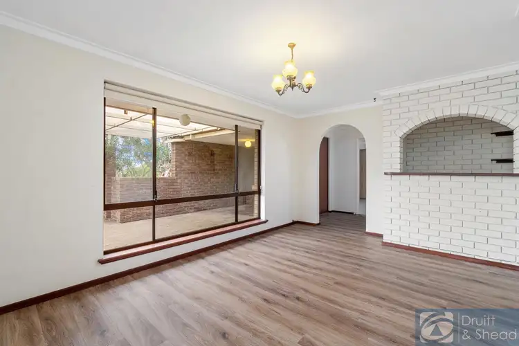 Fourth view of Homely house listing, 6 Defoe Court, Kingsley WA 6026