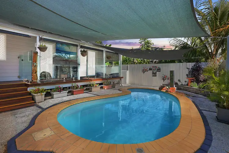14 Campbell Street, Hermit Park QLD 4812