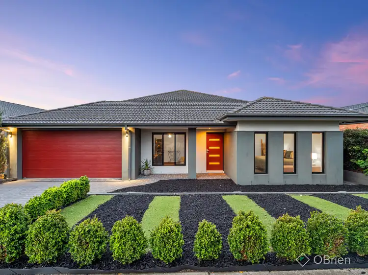 34 Sandarra Boulevard, Sandhurst VIC 3977