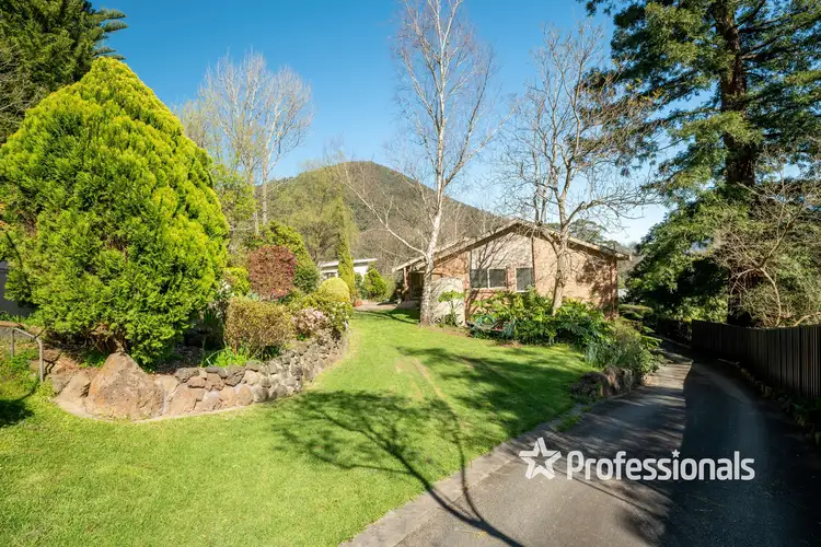 9 Alpine Street, Warburton VIC 3799