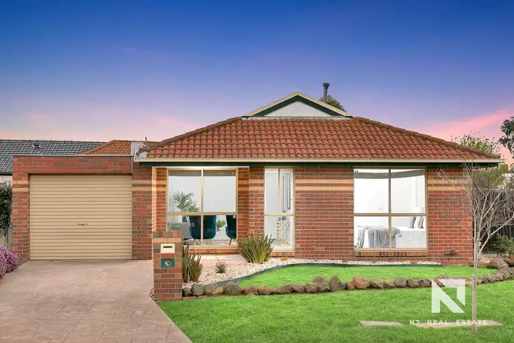 Main view of Homely unit listing, 2/2 Hyperno Court, Keilor Downs VIC 3038