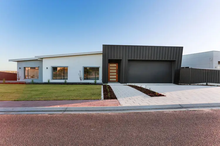 32 Windamere Crescent, Port Lincoln SA 5606