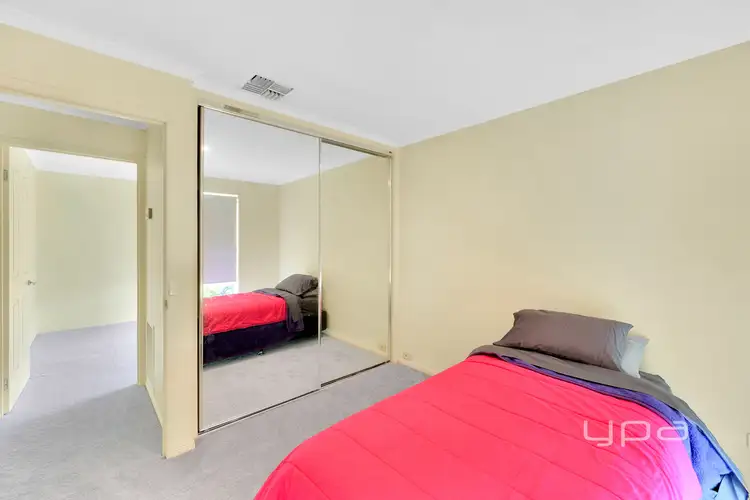 Sixth view of Homely house listing, 5 Sunrise Drive, Hillside VIC 3037