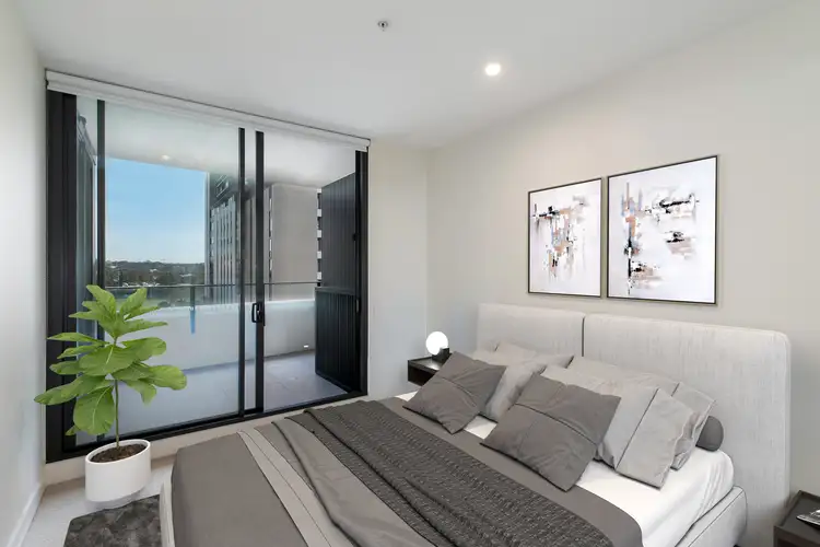 513/4 Foreshore Boulevard