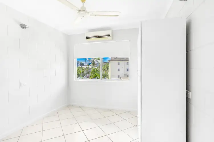 Sixth view of Homely unit listing, 9/31 Digger Street, Cairns North QLD 4870