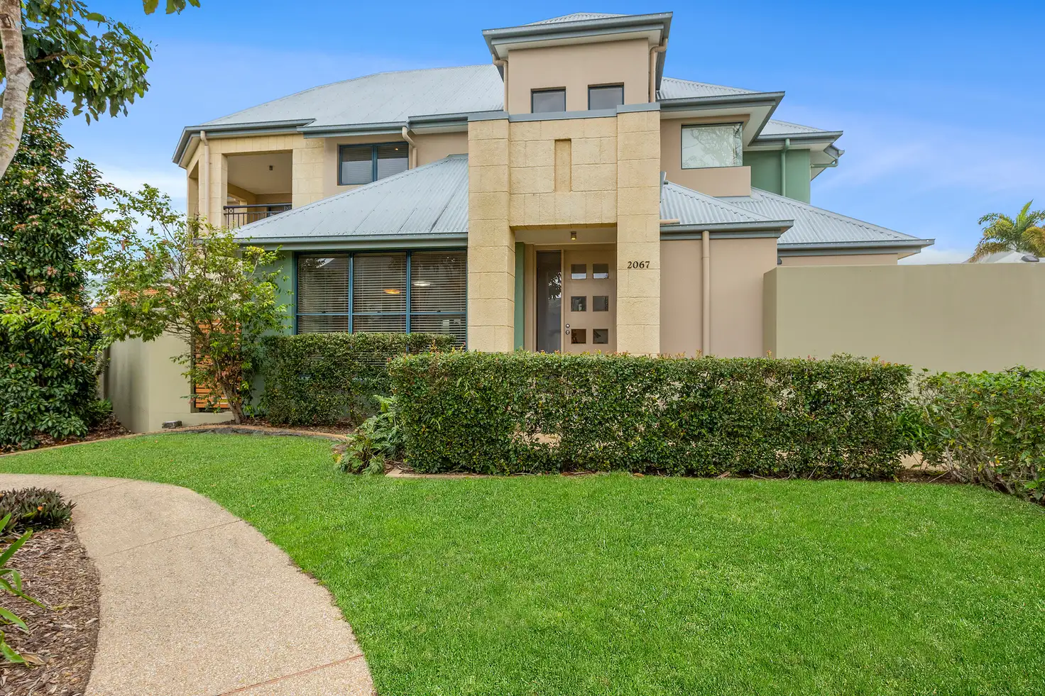 Main view of Homely villa listing, 2067/1 The Vistas Drive, Carrara QLD 4211