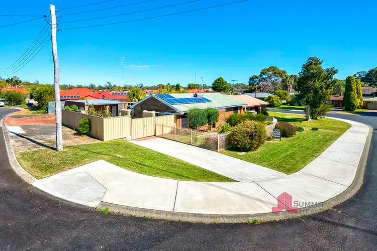 Fifth view of Homely semi-detached listing, 1B Crampton Avenue, Usher WA 6230