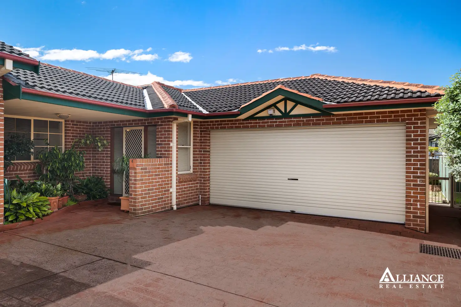 Main view of Homely villa listing, 4/135 Lambeth Street, Picnic Point NSW 2213