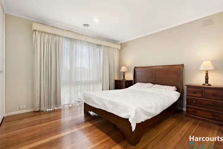 Sixth view of Homely house listing, 4 Andes Court, Lalor VIC 3075