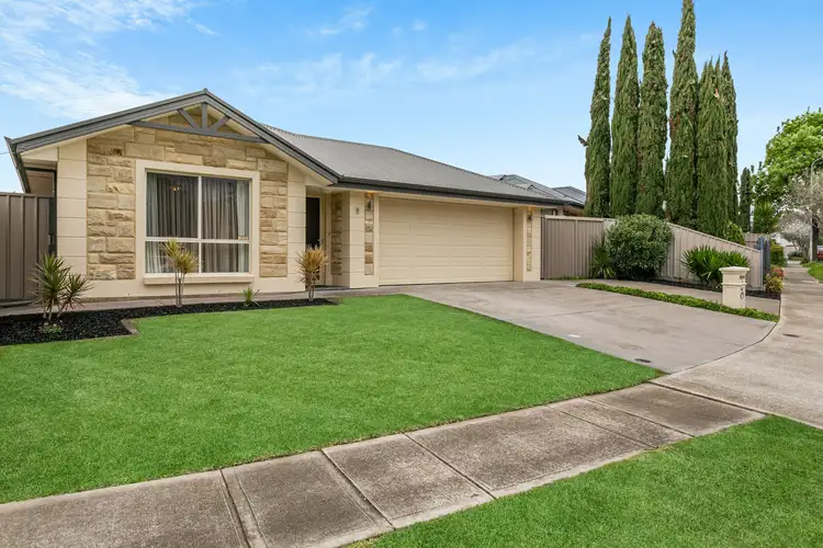 9 Karu Crescent, Mitchell Park SA 5043