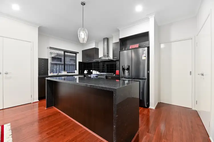 Fifth view of Homely house listing, 21 Statham View, Cranbourne West VIC 3977