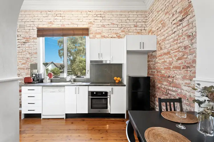 2/220 Old Canterbury Road, Summer Hill NSW 2130