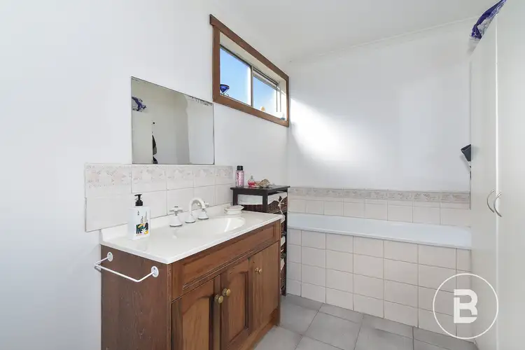Sixth view of Homely house listing, 3 Casey Street, Maryborough VIC 3465