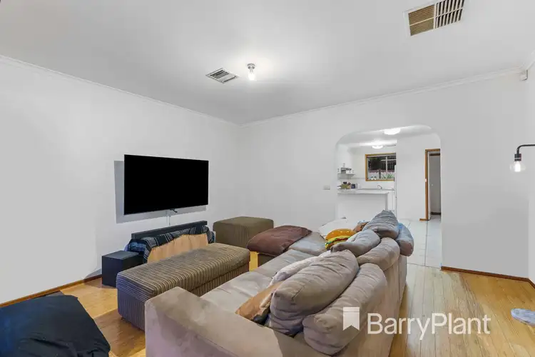Fourth view of Homely unit listing, 1/33 Arthur Street, St Albans VIC 3021