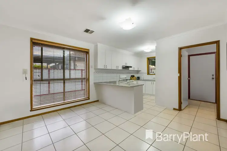 Sixth view of Homely unit listing, 1/33 Arthur Street, St Albans VIC 3021