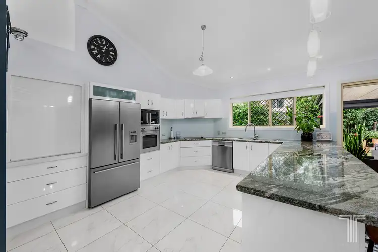Third view of Homely house listing, 8 Belgrave Place, Carindale QLD 4152