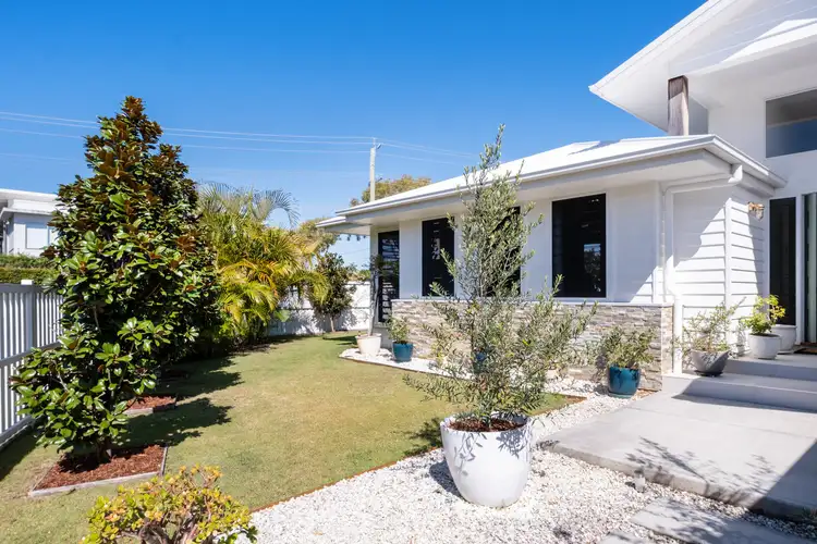 Fifth view of Homely house listing, 2 Comet Court, Burleigh Waters QLD 4220