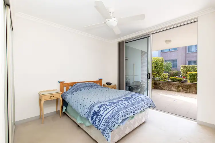 Fifth view of Homely apartment listing, 1/76 Kenneth Road, Manly Vale NSW 2093