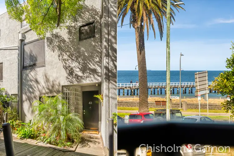 43/15 Beach Street, Port Melbourne VIC 3207