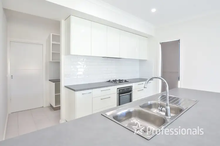 Fifth view of Homely house listing, 6 Midtown Drive, Mildura VIC 3500