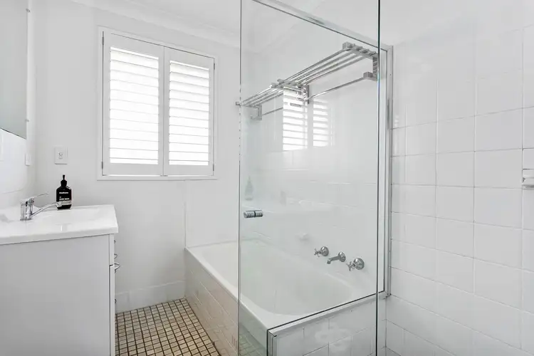 Sixth view of Homely apartment listing, 5/58 Kenneth Road, Manly Vale NSW 2093