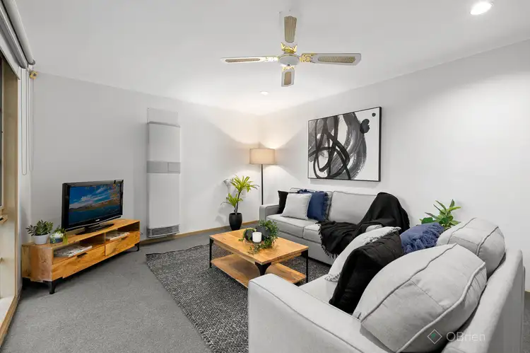 Fourth view of Homely house listing, 33 Godwin Avenue, Narre Warren VIC 3805