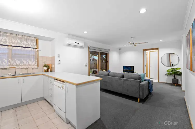 Fifth view of Homely house listing, 33 Godwin Avenue, Narre Warren VIC 3805