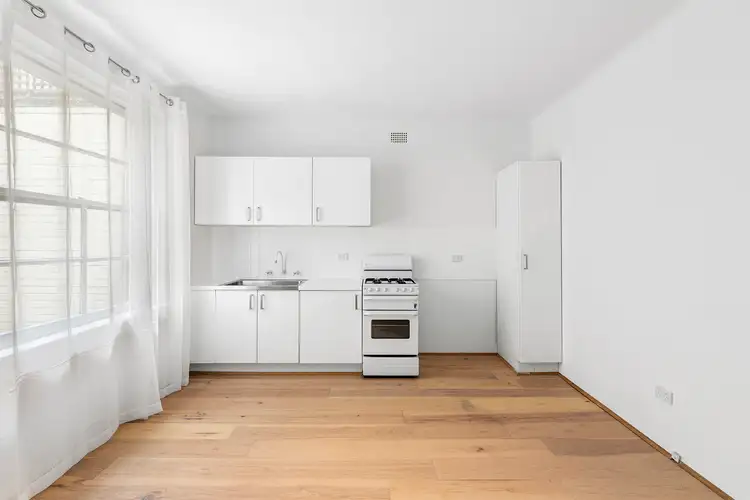 Third view of Homely studio listing, 29/9 Ward Avenue, Potts Point NSW 2011