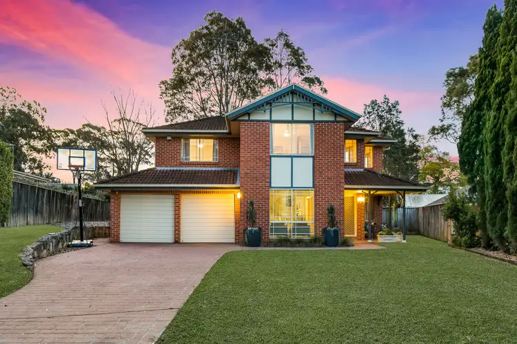 10 Wychwood Place, Castle Hill NSW 2154