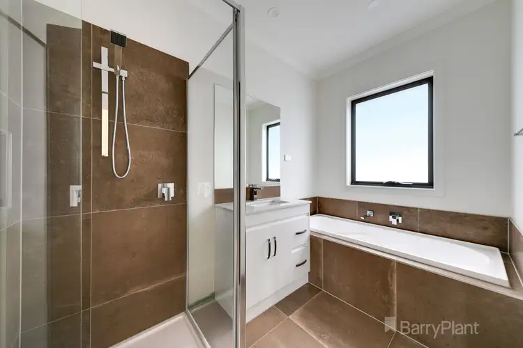 Sixth view of Homely unit listing, 3/11 Vivian Court, Drouin VIC 3818
