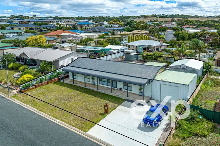 20 Flinders Avenue, Port Lincoln SA 5606