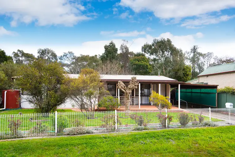 144 Johnstone Street, Castlemaine VIC 3450