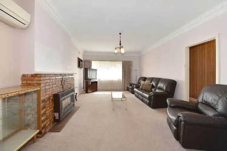 Third view of Homely house listing, 3 Glasgow Avenue, Reservoir VIC 3073