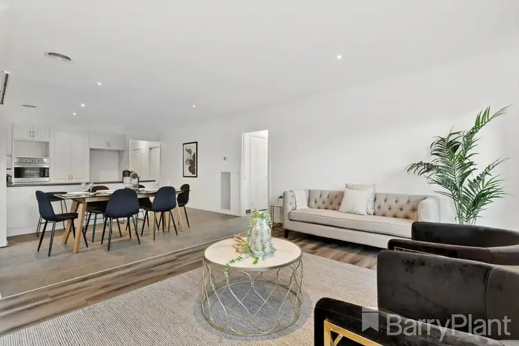 Fifth view of Homely house listing, 10 Camden Close, South Morang VIC 3752