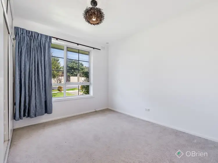 Fifth view of Homely house listing, 19 Ravenslea Crescent, Deer Park VIC 3023