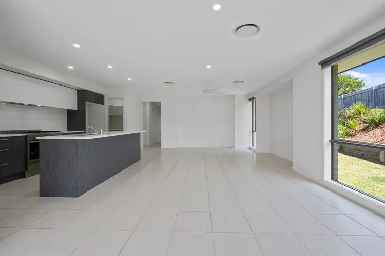 1 Sunshine Circuit, Emerald Beach NSW 2456