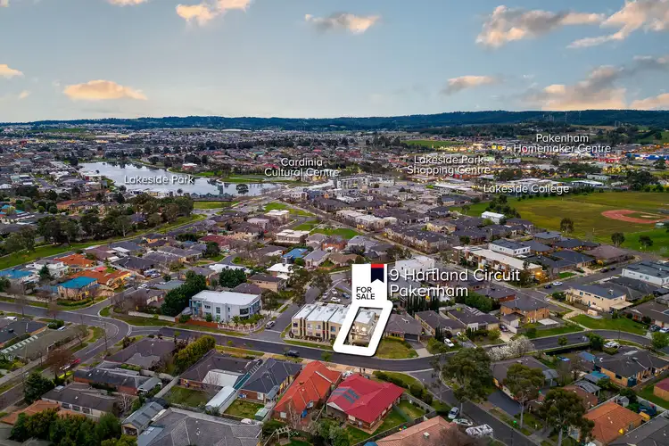 Second view of Homely house listing, 9 Hartland Circuit, Pakenham VIC 3810