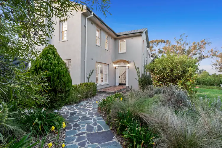 2 Ord Street, Forrest ACT 2603