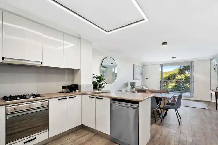 363/80 John Whiteway Drive, Gosford NSW 2250