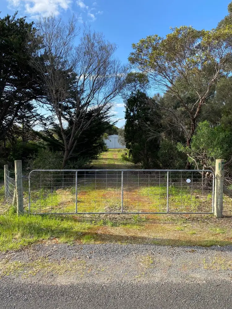 17 Grandview Drive, Clayton Bay SA 5256