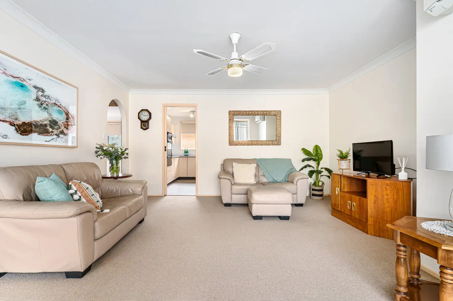 Main view of Homely villa listing, 2/7 Dernancourt Avenue, Engadine NSW 2233