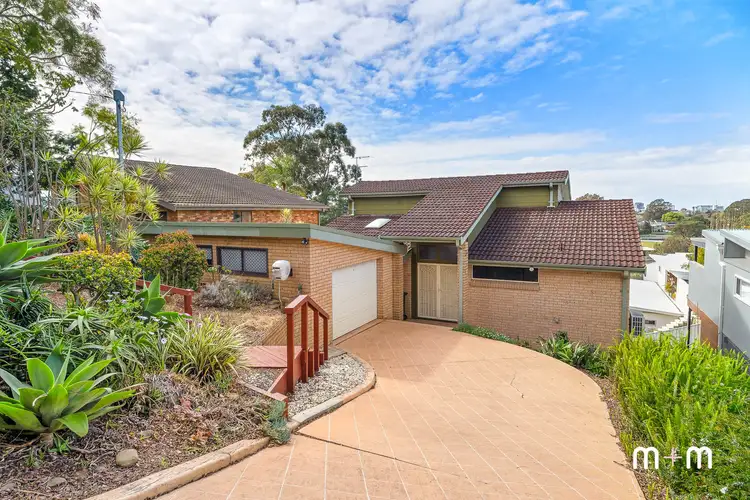 15 Spring Street, Mount Keira NSW 2500
