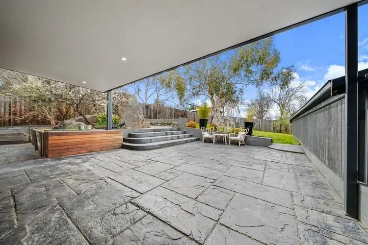 9 Cobbon Crescent, Jindabyne NSW 2627