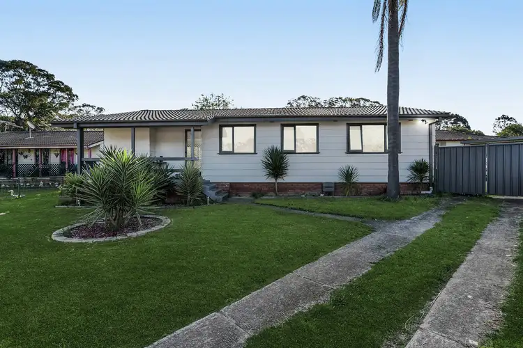 7 Falkiner Way, Airds NSW 2560