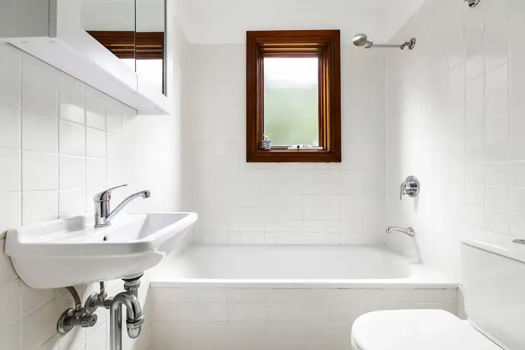 Sixth view of Homely apartment listing, 2/52-54 Blenheim Street, Queens Park NSW 2022