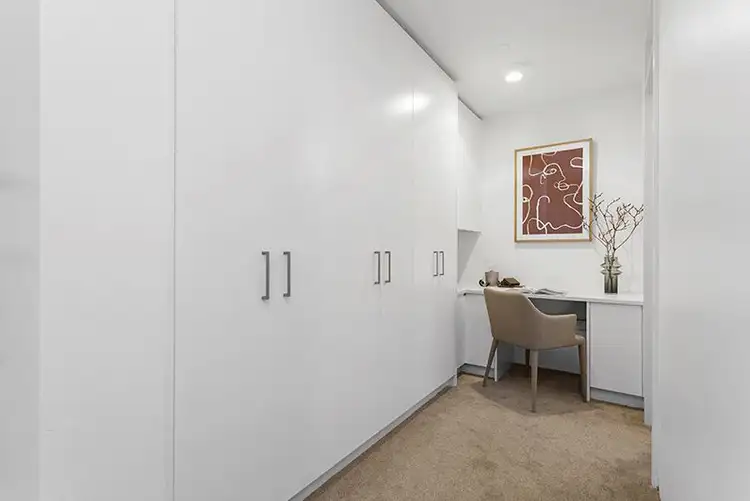 Sixth view of Homely studio listing, 30/51-59 Roslyn Gardens, Elizabeth Bay NSW 2011