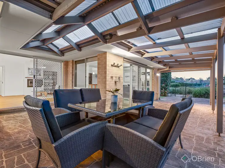 4 Feathery Grove, Sandhurst VIC 3977