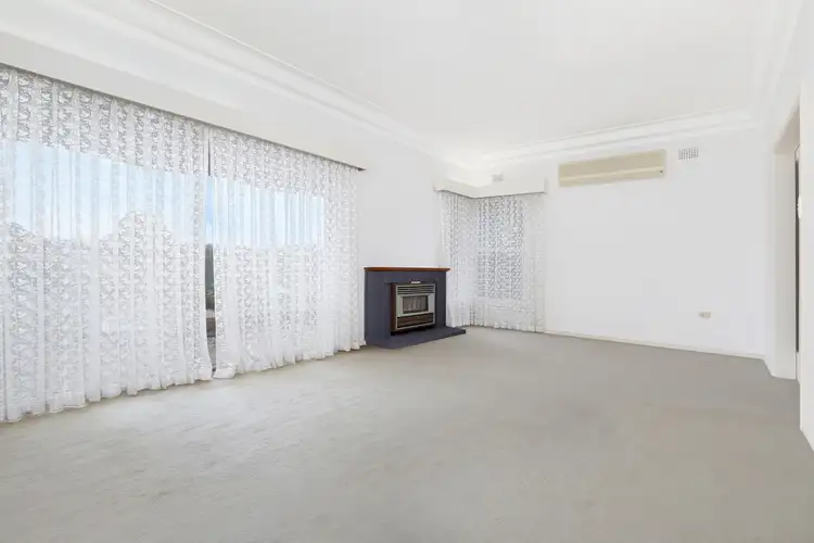 Second view of Homely house listing, 2 Walang Avenue, Figtree NSW 2525