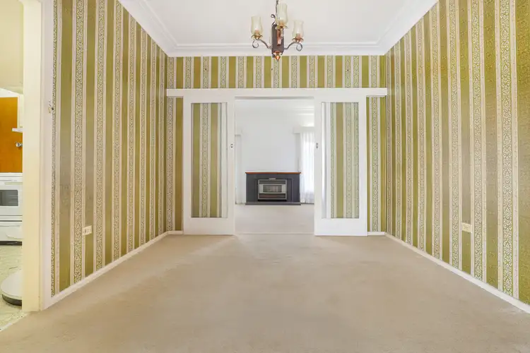 Fifth view of Homely house listing, 2 Walang Avenue, Figtree NSW 2525